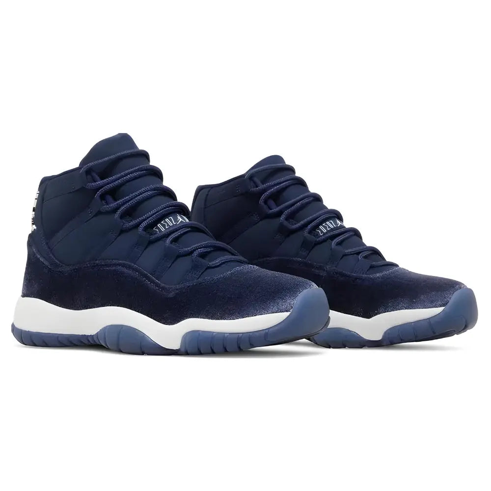 Jordan 11 Retro Midnight Navy 3