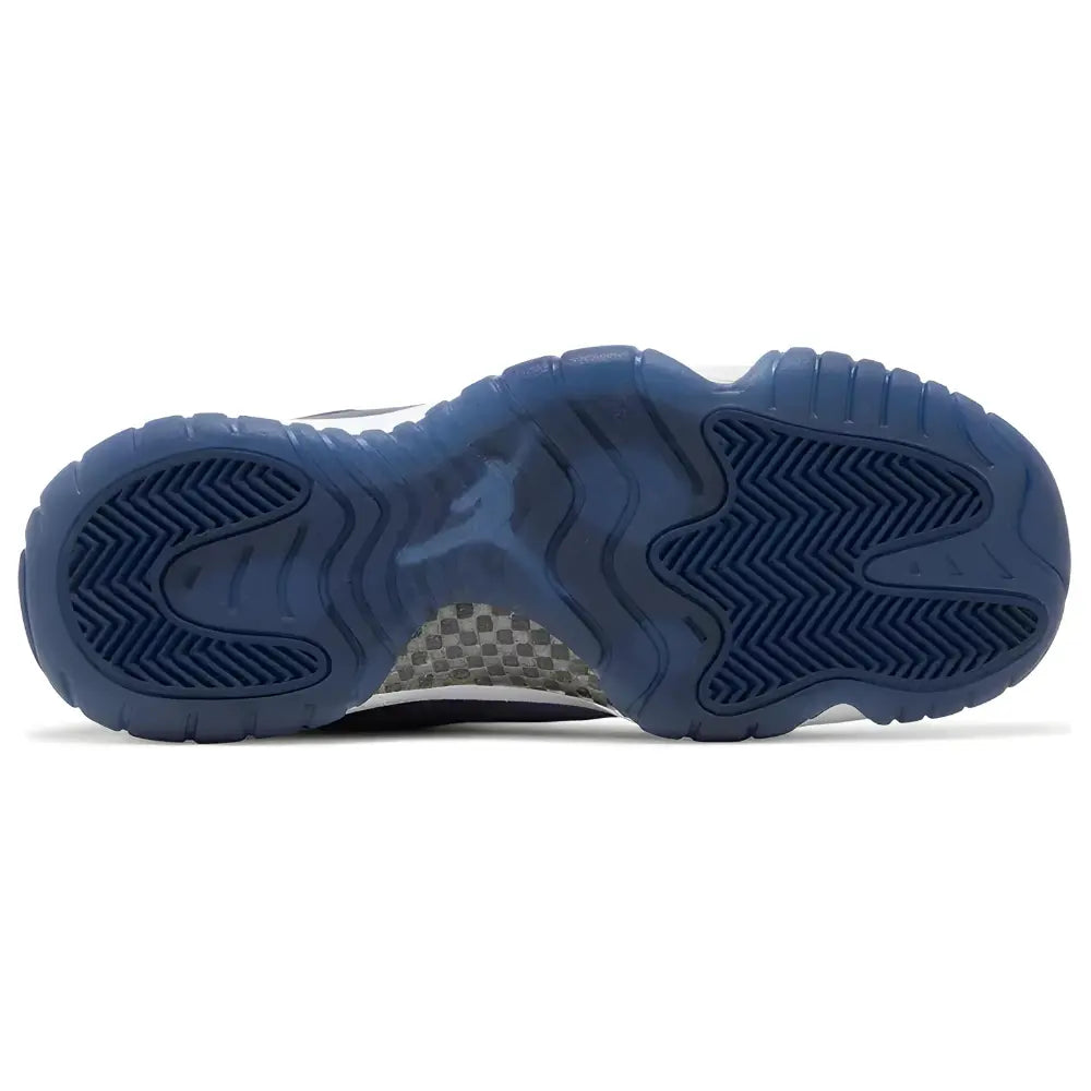 Jordan 11 Retro Midnight Navy 5