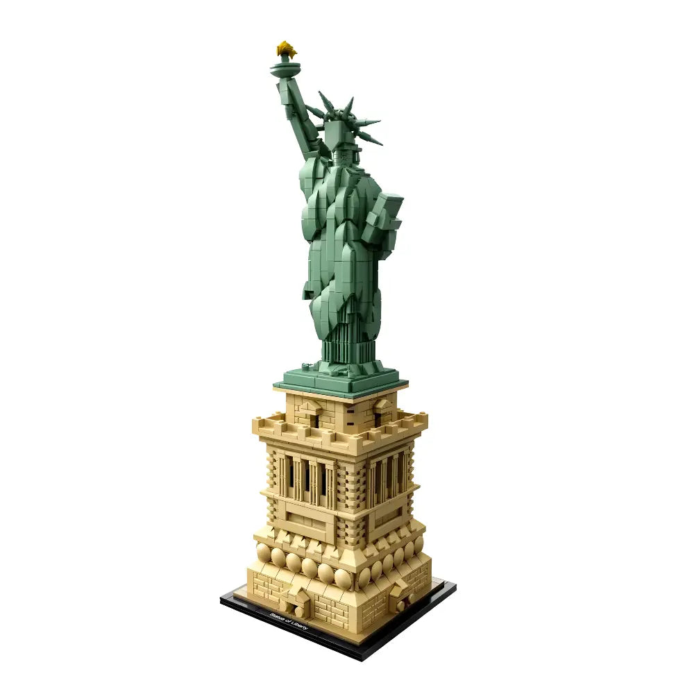 LEGO Architecture Statue of Liberty Set 21042 2