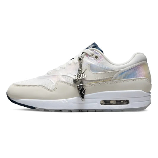 Nike Air Max 1 Amd La Ville Lumiere NIKE