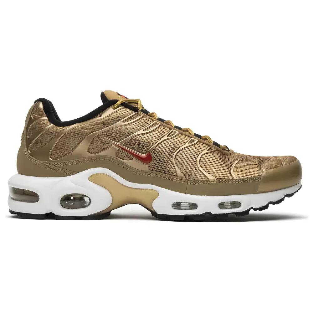 Nike Air Max Plus Metallic Gold 1