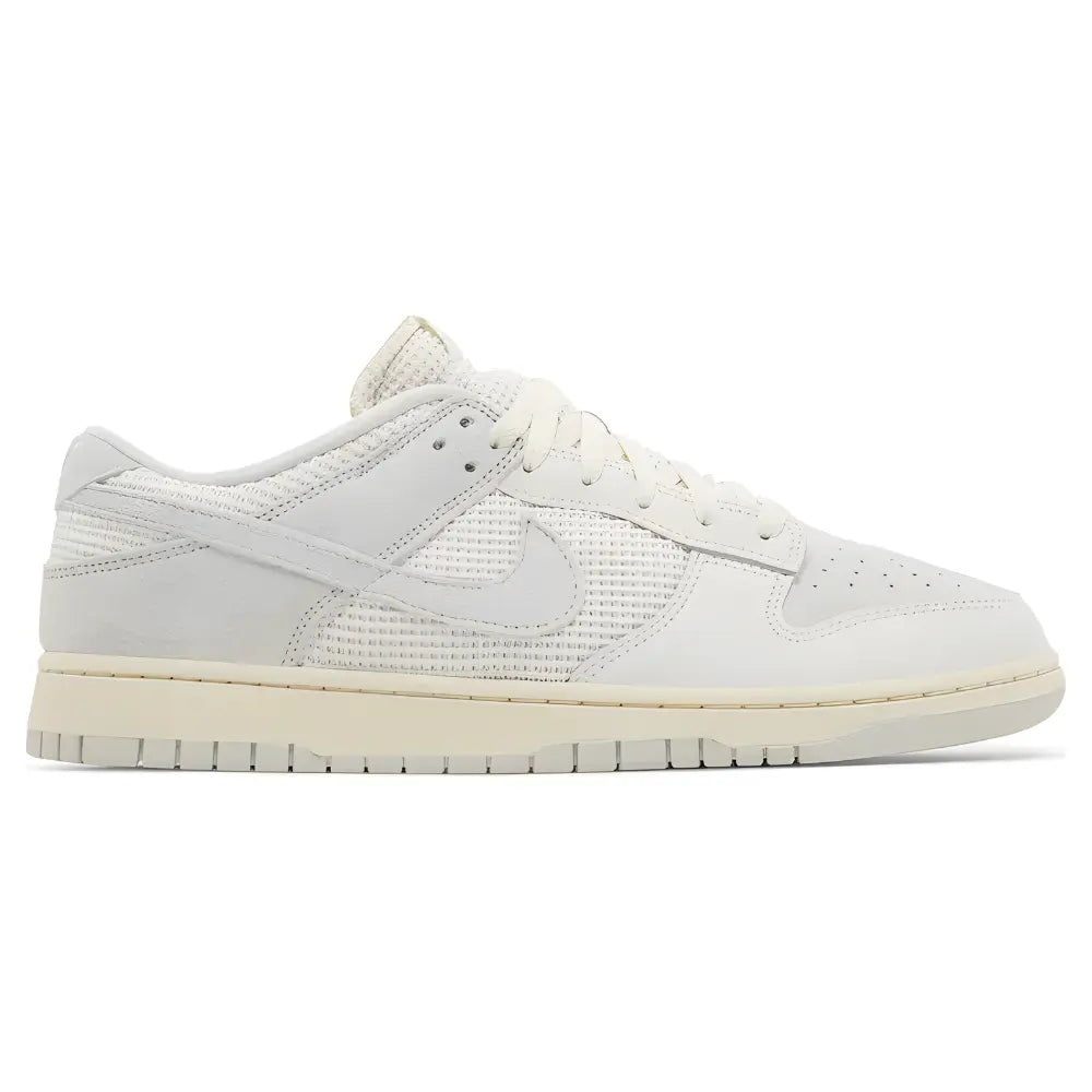 Nike Dunk Low Phantom Light Blue, Sail And Gold 1