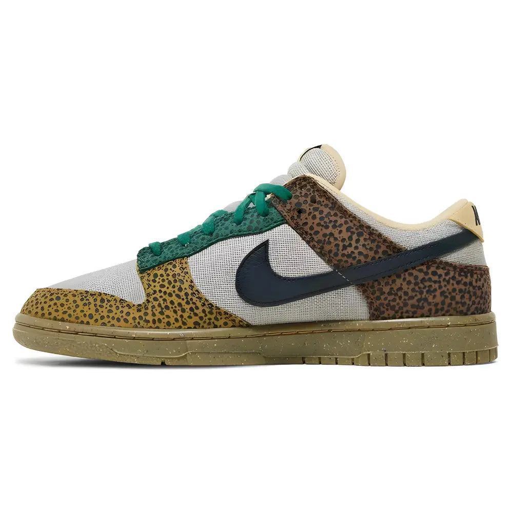 Nike Dunk Low Safari Golden Moss 2