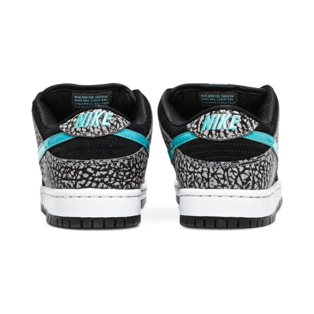 Nike SB Dunk Low Atmos Elephant NIKE