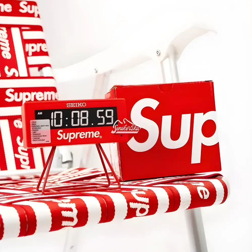 Supreme Marathon Clock Seiko Red With Stopwatch And Alarm Sole Full Of Soul