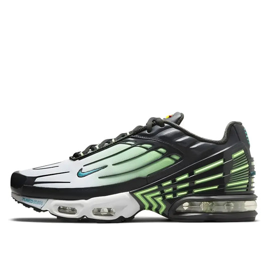 Nike Air Max Plus 3 Sneakers Ghost Green - Main Image