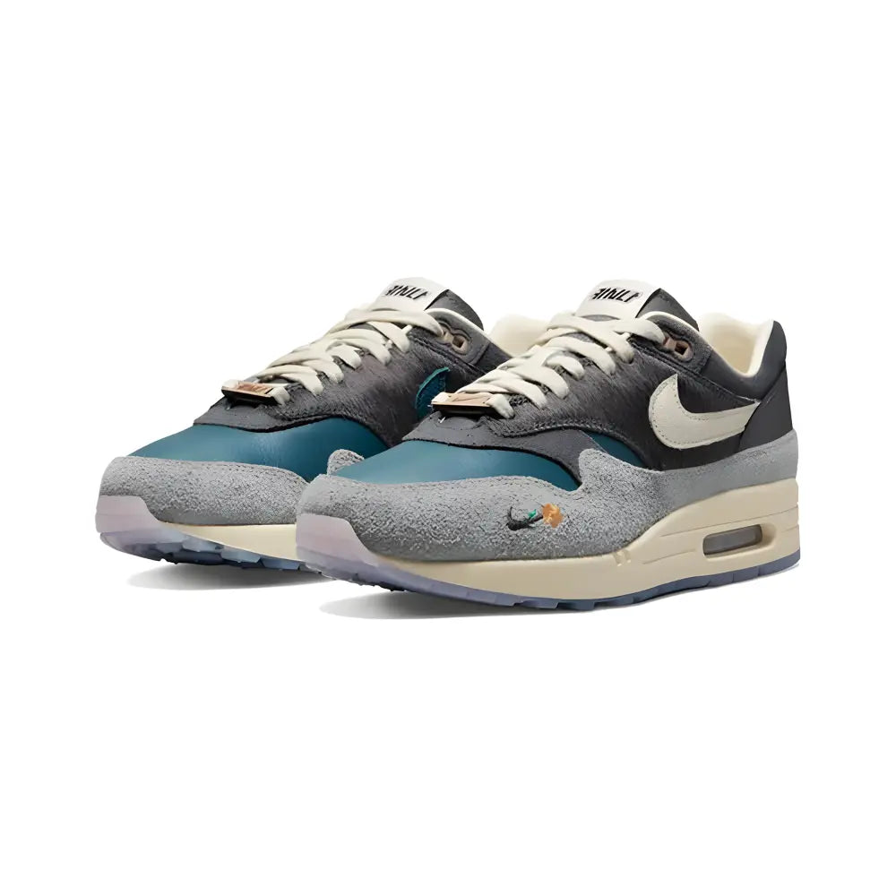 Nike Air Max 1 Kasina Won-Ang Grey sneakers - Side Angled Image