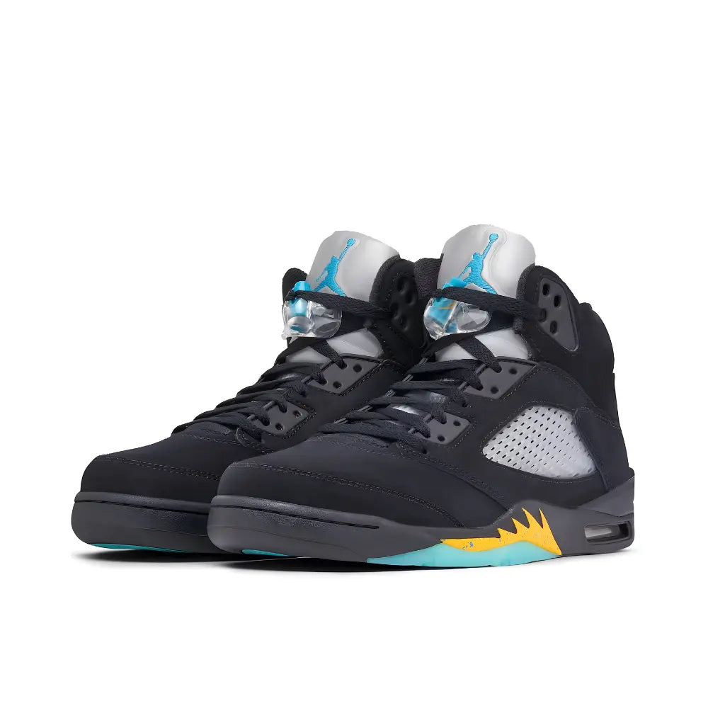 Jordan 5 Retro Aqua - Angled Side Image