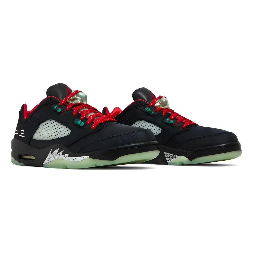 Jordan 5 Retro Low Clot Jade - Angled Side View