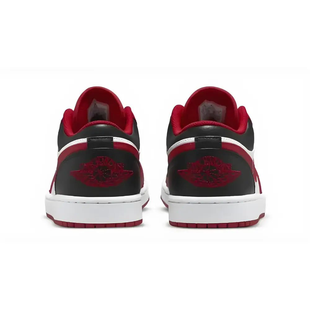 Jordan 1 Low Bulls JORDAN